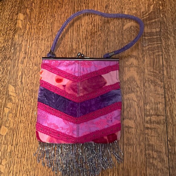 Jeanne Lottie - Picture 2 of 5